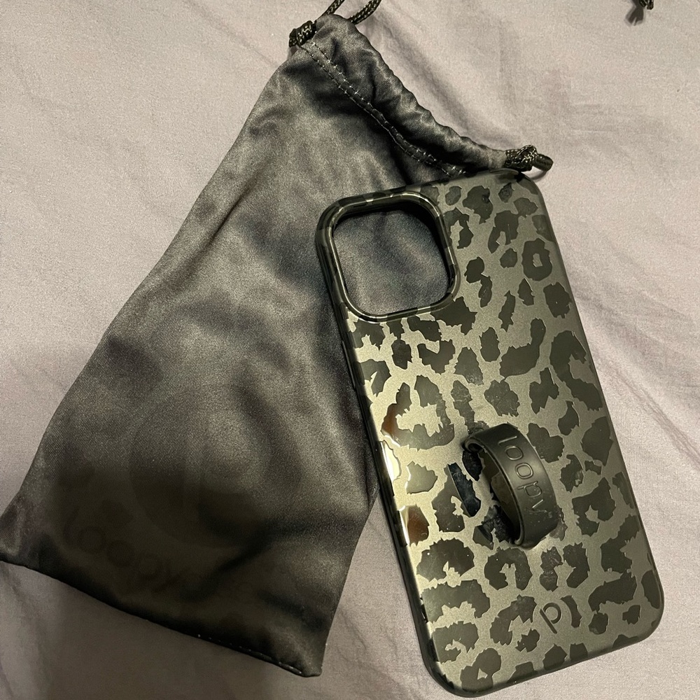 iPhone 12 Pro Max Loopy case